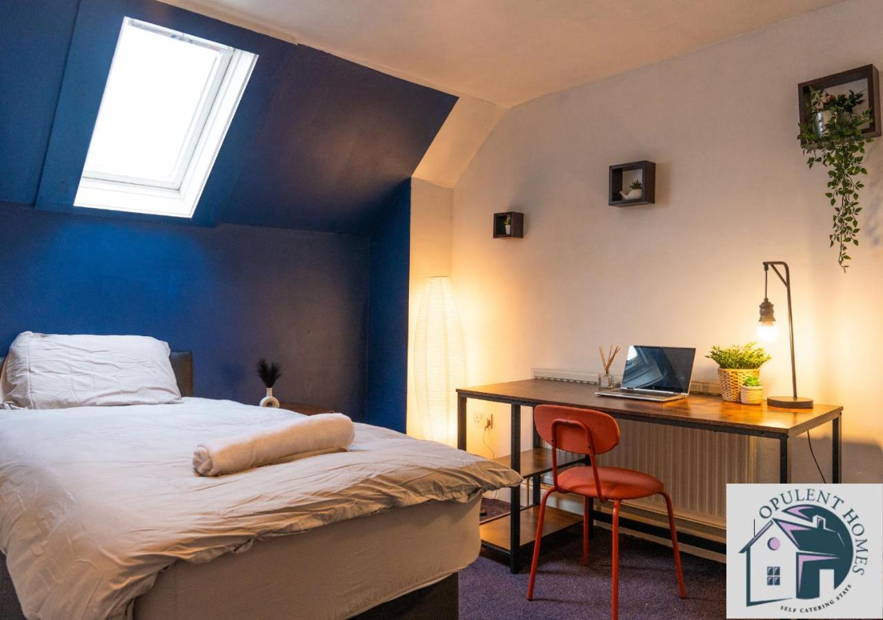 Contractors Pad - 4 Bed Town House - Cent Reading - Free Parking Villa Kültér fotó