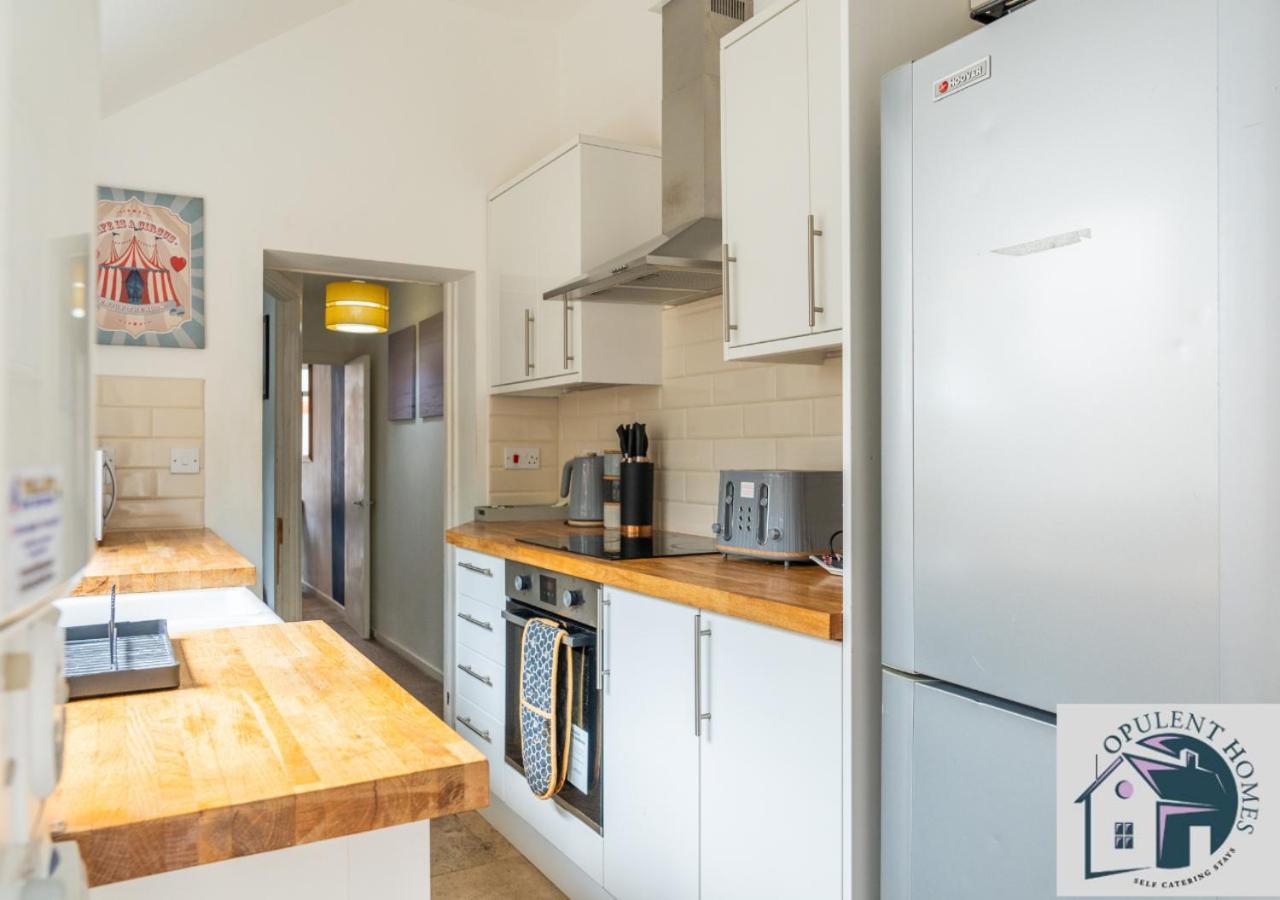 Contractors Pad - 4 Bed Town House - Cent Reading - Free Parking Villa Kültér fotó